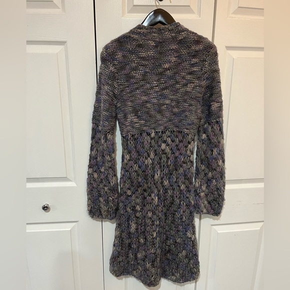 Free People 3/4 length sweater. Size M. Blue/Purple/Hunter Green accents. - Picture 3 of 11